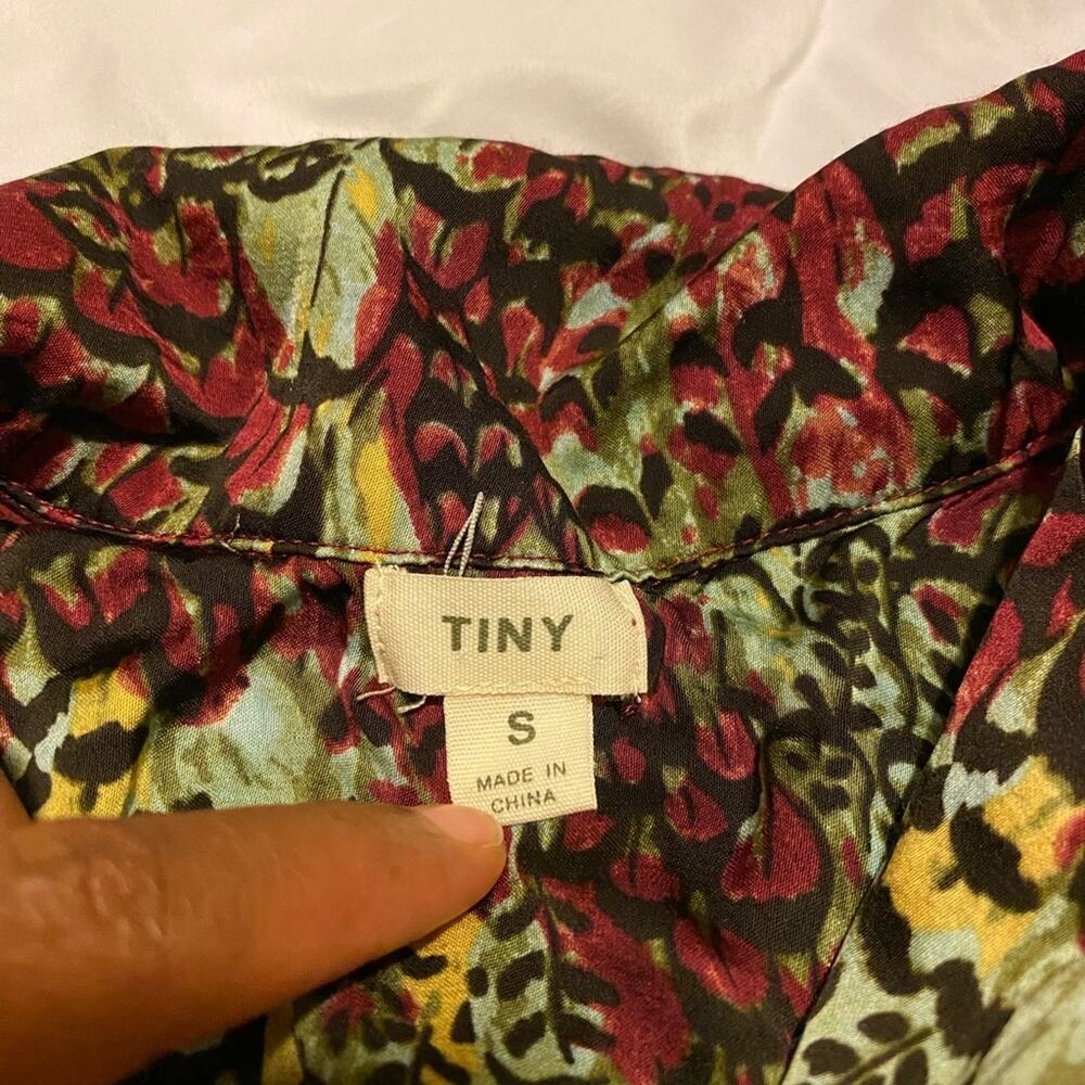 Multicolored Fun Top - Picture 2 of 4